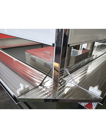 copy of Remolque sin maquinaria de color Negro