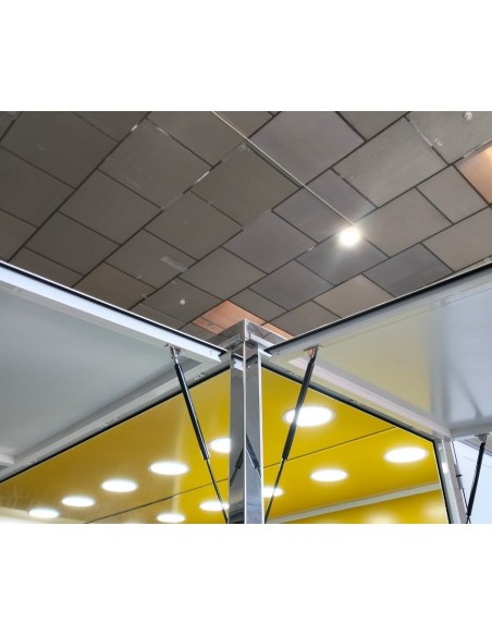 REMOLQUE SIN MAQUINARIA DE COLOR AMARILLO